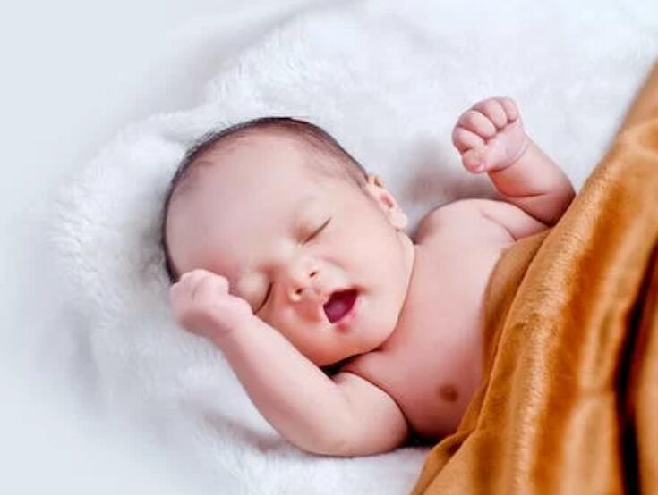 试管婴儿移植后睡眠姿势探讨